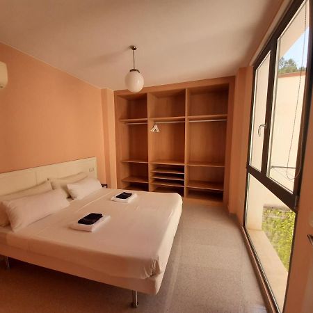 Apartamentos La Creu Bañeres エクステリア 写真